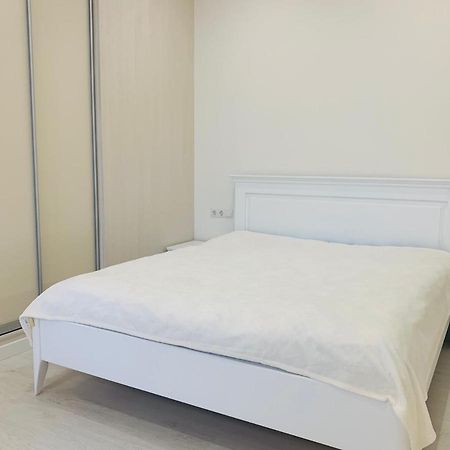 New Appartment In Yuzhny Yuzhne Dış mekan fotoğraf